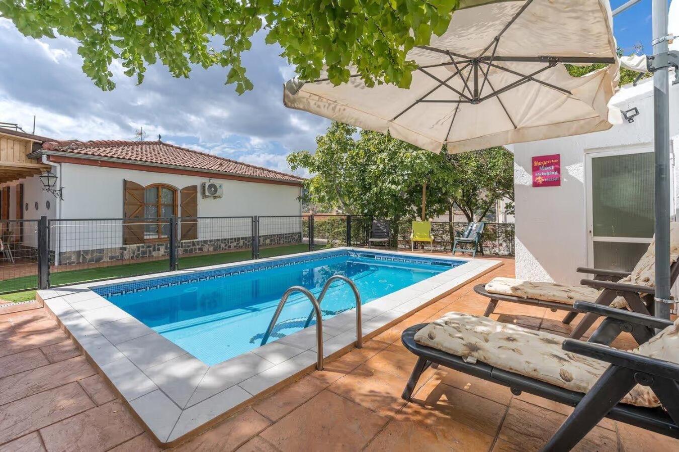 Casa Rural Vistablanca En Una Sola Planta Con Bonitas Vistas Y Piscina - Junto A La Capital Y La Alhambra Cenes De La Vega Exterior photo